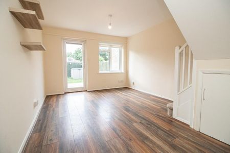1 bedroom terraced house to rent - Photo 2
