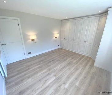 2 bedroom property to rent in Borehamwood - Photo 6