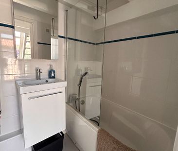 Location Appartement 1 pièce 29m² NIMES 30000 - Photo 6