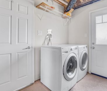 For Lease - 72 Bannister Crescent, Brampton, Ontario - Photo 3