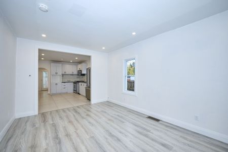 For Lease - 65 Almond Street Unit# Upper, Welland, Ontario - Photo 2