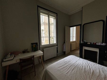 Location appartement 5 pièces - 100m² à Sens (89100) - Photo 2