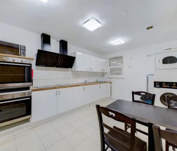 1 bedroom house of multiple occupation to rent - Photo 1