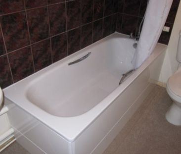 The Granary, Wadesmill, Ware - Photo 4