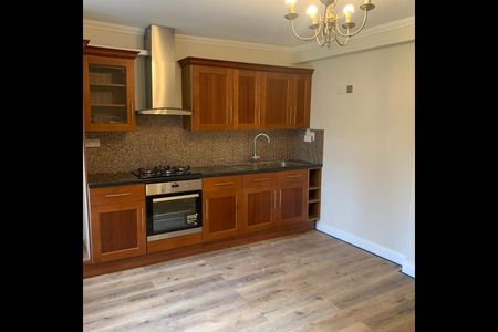 3 Bed Flat, St. John's Court, N4 - Photo 4