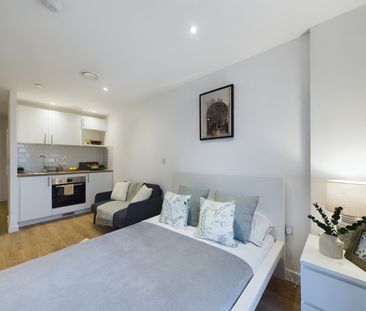 Studio Flat, Frederick Road, M6 - Photo 6