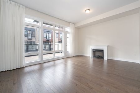 For Lease - 28 Credit Lane, Richmond Hill, Ontario - Photo 4