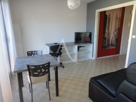 Location Appartement 1 pièce 28m² - Photo 4