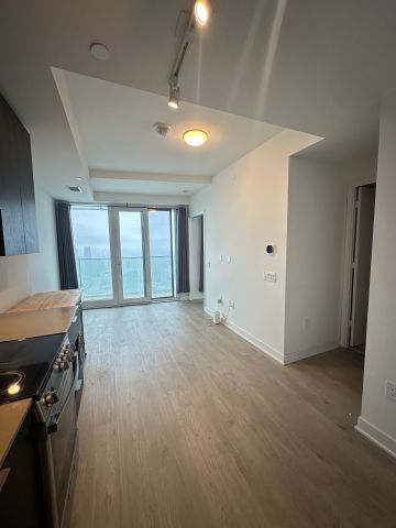 For Lease - 3900 Confederation Parkway Unit# 5602, Mississauga, Ontario - Photo 4