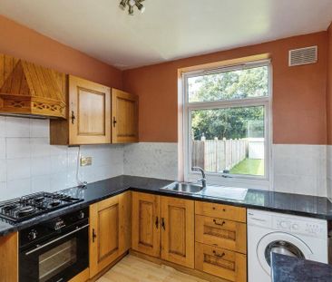 2 bedroom terraced house to rent - Photo 1