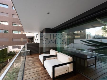 Luxury Flat for rent in São Domingos de Benfica, Portugal - Photo 3