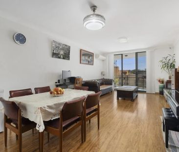 Convenient Living in Bankstown's Heart - Photo 1