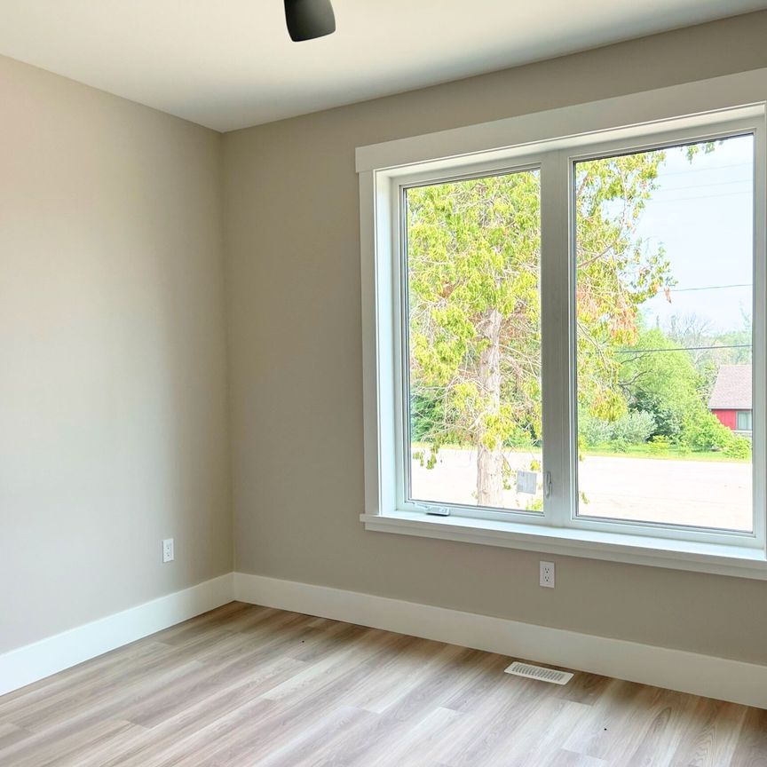 For Lease - 242 SOUTH RANKIN Street Unit# 1, Saugeen Shores, Ontario - Photo 1