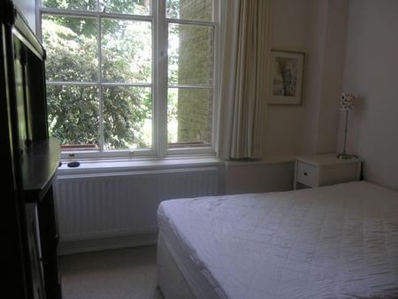 1 Bed Flat, Gloucester. Circus, SE10 - Photo 3