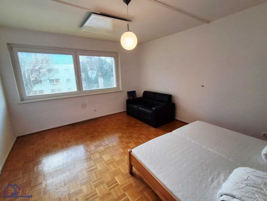 Kompakte Wohlfühloase in 1130 Wien - 1 Zimmer, 37m² auf der 2. Etage, ab sofort mieten! - Photo 1
