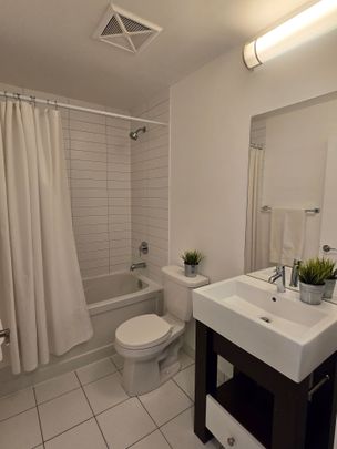 For Lease - 840 Queens Plate Drive Unit# 812, Toronto, Ontario - Photo 1