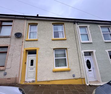 2 bedroom terraced house to rent - Photo 3