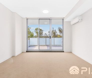 Modern 1 Bedroom Plus Study Apartment for lease - Photo 2