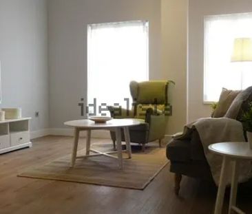 Alquiler de piso en Marqués de Larios - Foto 1