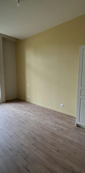 Location Appartement 3 pièces 67m² AGEN 47000 - Photo 1