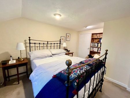 Bishopswood, Chard, Somerset, TA20 - Photo 4