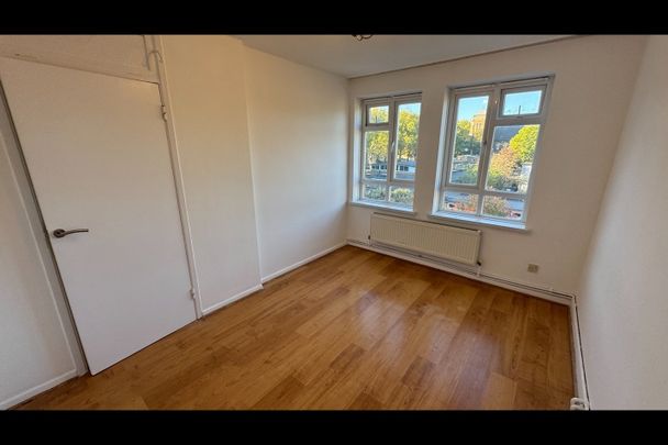 2 Bed Flat, Athenaeum Court, N5 - Photo 1