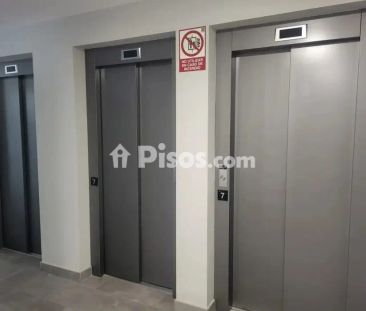 Piso en alquiler en Calle Ferrocarril del Tajuña - Photo 2