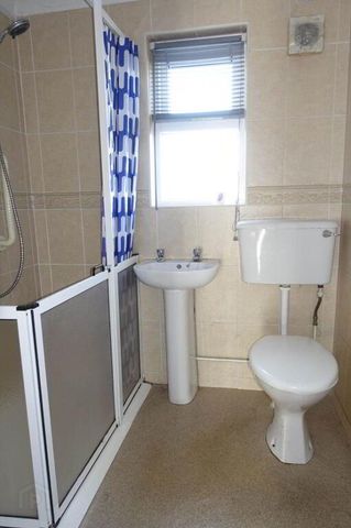 54 Erne Drive, Enniskillen, BT74 6BJ - Photo 3