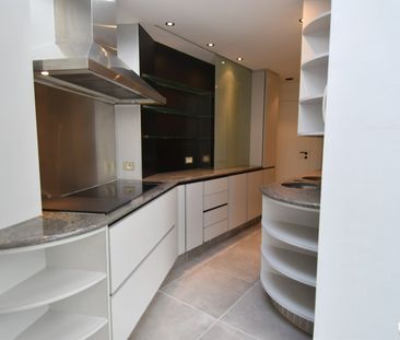 Ruime gezinswoning met tuin, garage en 3 slaapkamers te Gullegem - Foto 5