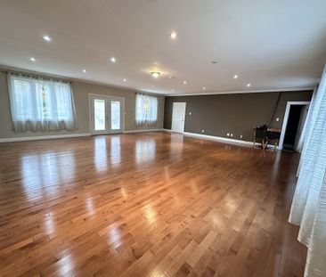 For Lease - 1075 Big Bay Point Road, Barrie, Ontario - Photo 6