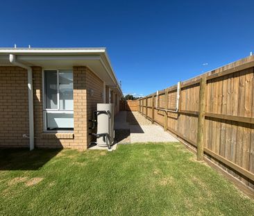 2/21a Trinidad Terrace, Deception Bay QLD 4508 - House For Rent | D... - Photo 5