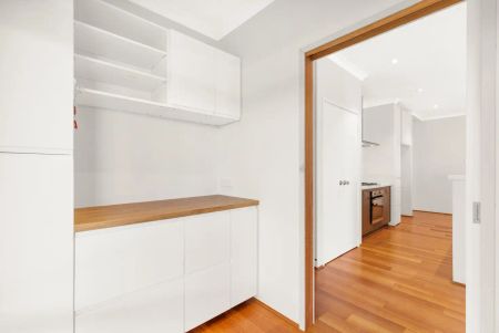 “Spacious 4 Bedroom Home for Lease in Sought After Beeliar!!” - Photo 2