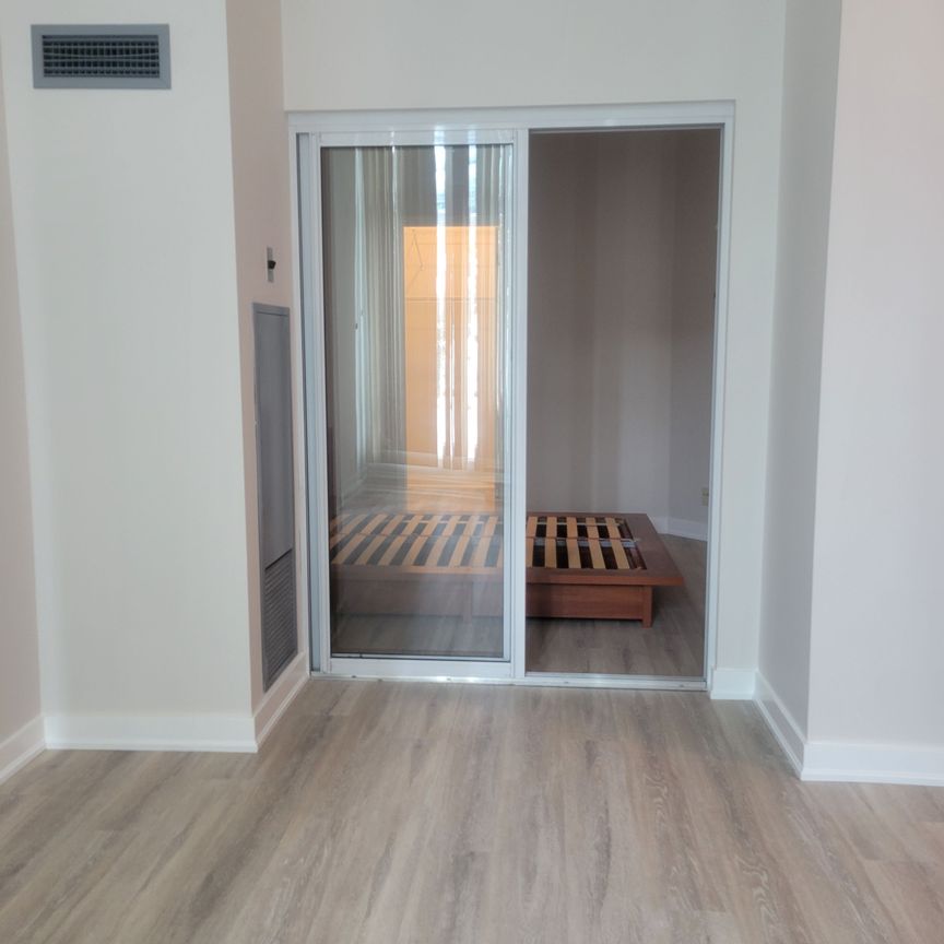 For Lease - 361 Front Street Unit# 106, Toronto, Ontario - Photo 1