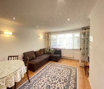 Marlins Turn, Hemel Hempstead - Photo 2