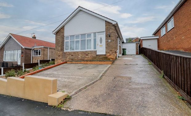 The Dales, Scunthorpe - Photo 1