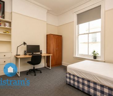 7 bed End Terraced House for Rent - Photo 3