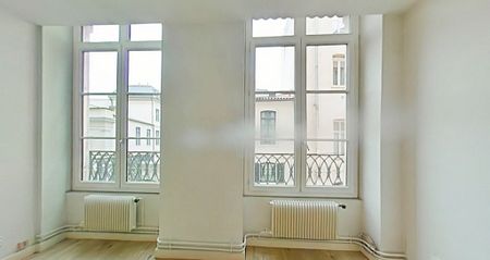 Appartement T2 A Louer - Lyon 2eme Arrondissement - 64.35 M2 - Photo 2