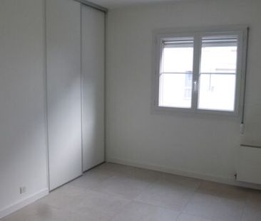 Appartement 4 pièces 89m2 REIMS 980 euros - Photo 2