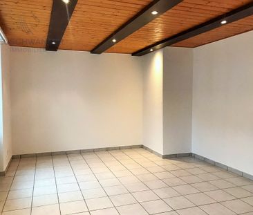 Recent kitchen close to the station - Photo 2