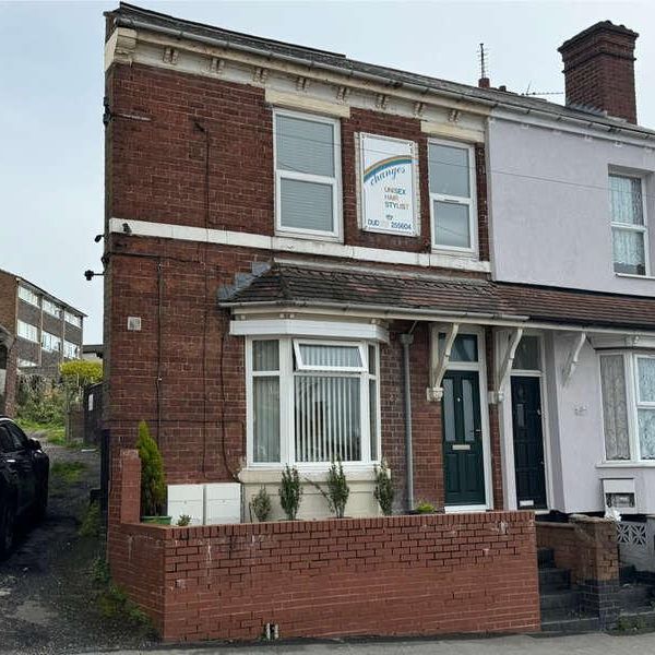 New Rowley Road, Dudley, West Midlands, DY2 - Photo 1