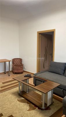 Apartament 2 camere - Hala Traian - 50mp - etaj 2 - balcon i - Fotografie 1