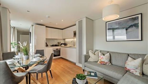 Merchant Square East, Paddington and Bayswater, London, W2 - Photo 1