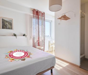GERUZEZ Roommate 4 Bedrooms at Reims - Photo 4