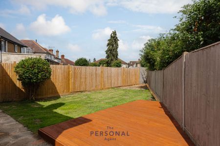 Fairfield Way, Epsom - Photo 5