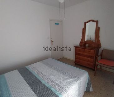 Alquiler de casa o chalet independiente en Calle Delfín, 37 - Photo 2