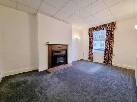 Northgate, Sleaford, NG34 - Photo 2