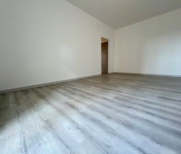 Moderno 3.5 locali completamente ristrutturato a Chiasso - Foto 2