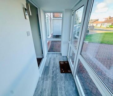 3 bedroom House To Let - Photo 3