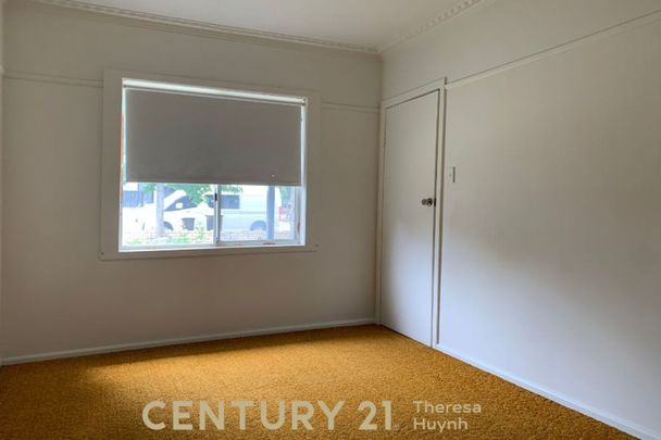 For Rent&colon; New Property in Springvale Area - Photo 1