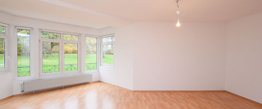 Voraussetzung: Ü50! Frisch renovierte 2-Zimmer-Wohnung im Westlichen Ringgebiet! - Photo 1